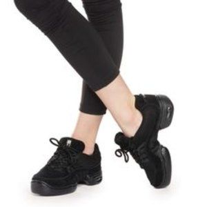 REVOLUTION DANCE ULTRA-ARCH DANCE SNEAKER # 991